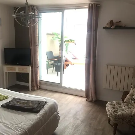 Frühstückspension Au Coeur De La Baie Pontorson
